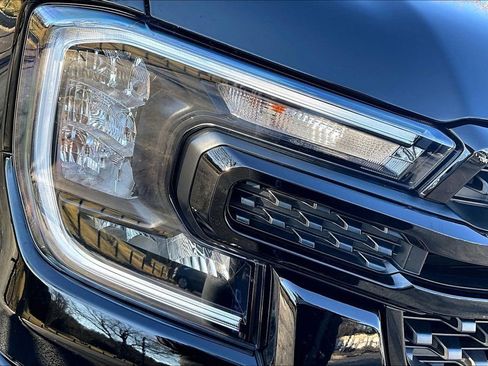 Used 2025 Ford Ranger XLT image 28