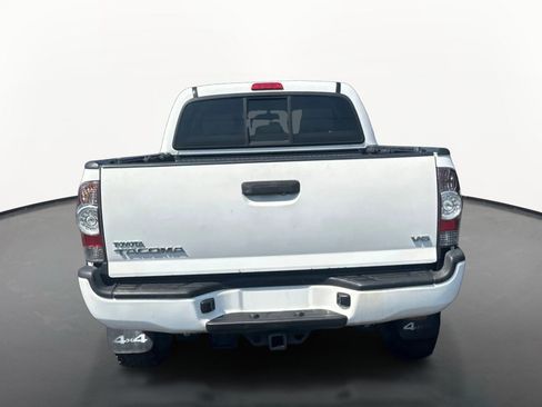 Used 2013 Toyota Tacoma 4x4 Double Cab image 4