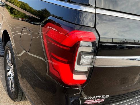Used 2024 Ford Expedition Max Limited image 30