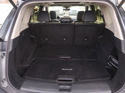 Used 2023 Nissan Rogue SL image 7