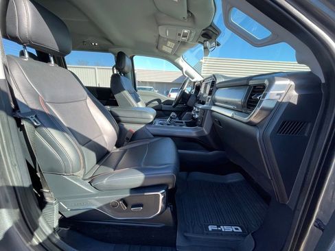 Used 2021 Ford F150 Lariat w/ Equipment Group 502A High image 27