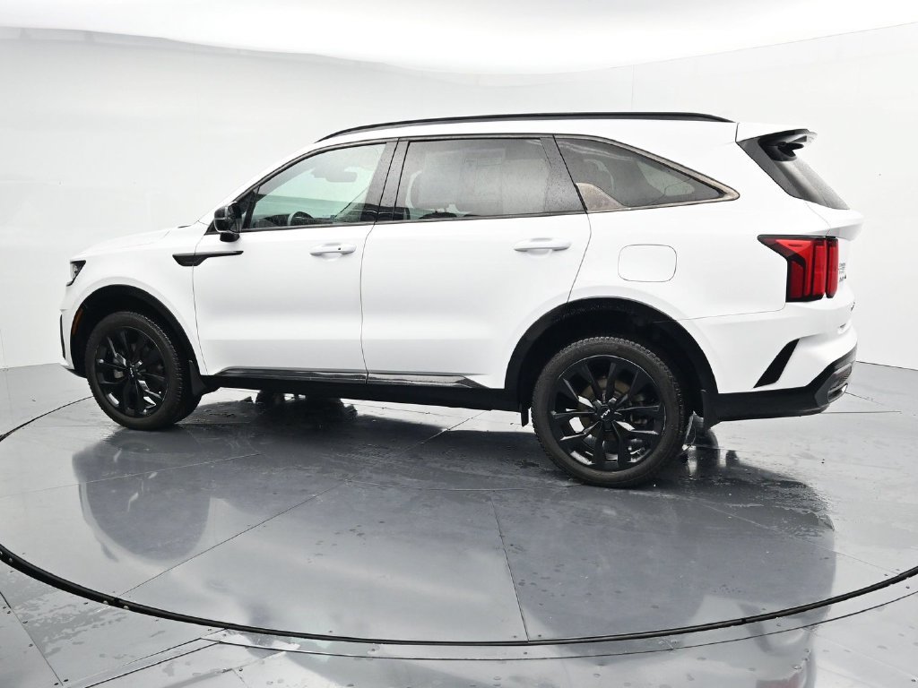 Used 2022 Kia Sorento SX AWD/4WD image 5