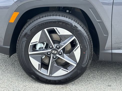 Certified 2025 Hyundai Tucson SEL AWD/4WD image 26