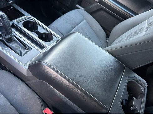 Used 2018 Ford F150 XLT w/ Equipment Group 302A Luxury image 31