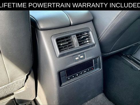 Used 2024 MAZDA CX-90 3.3 Turbo w/ Select Package image 30