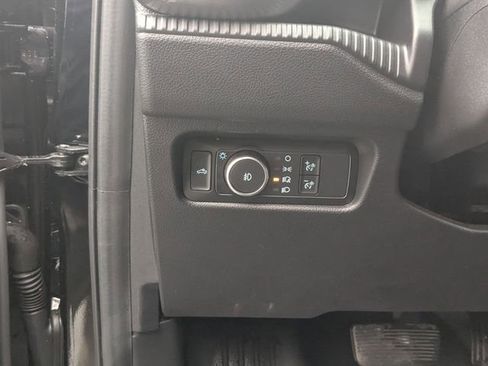 Used 2024 Ford Ranger XLT w/ Trailer Tow Package image 12