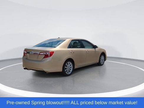 Used 2012 Toyota Camry XLE FWD image 8