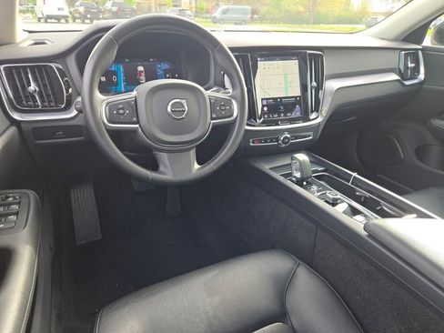 Used 2024 Volvo S60 B5 Core FWD image 19