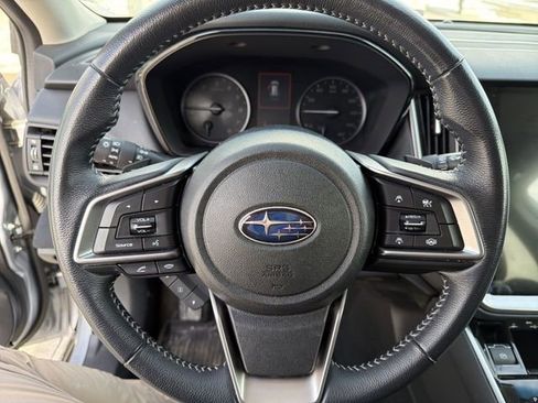 Used 2022 Subaru Outback Premium image 16