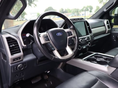 Used 2022 Ford F250 Lariat w/ Lariat Ultimate Package AWD/4WD image 15
