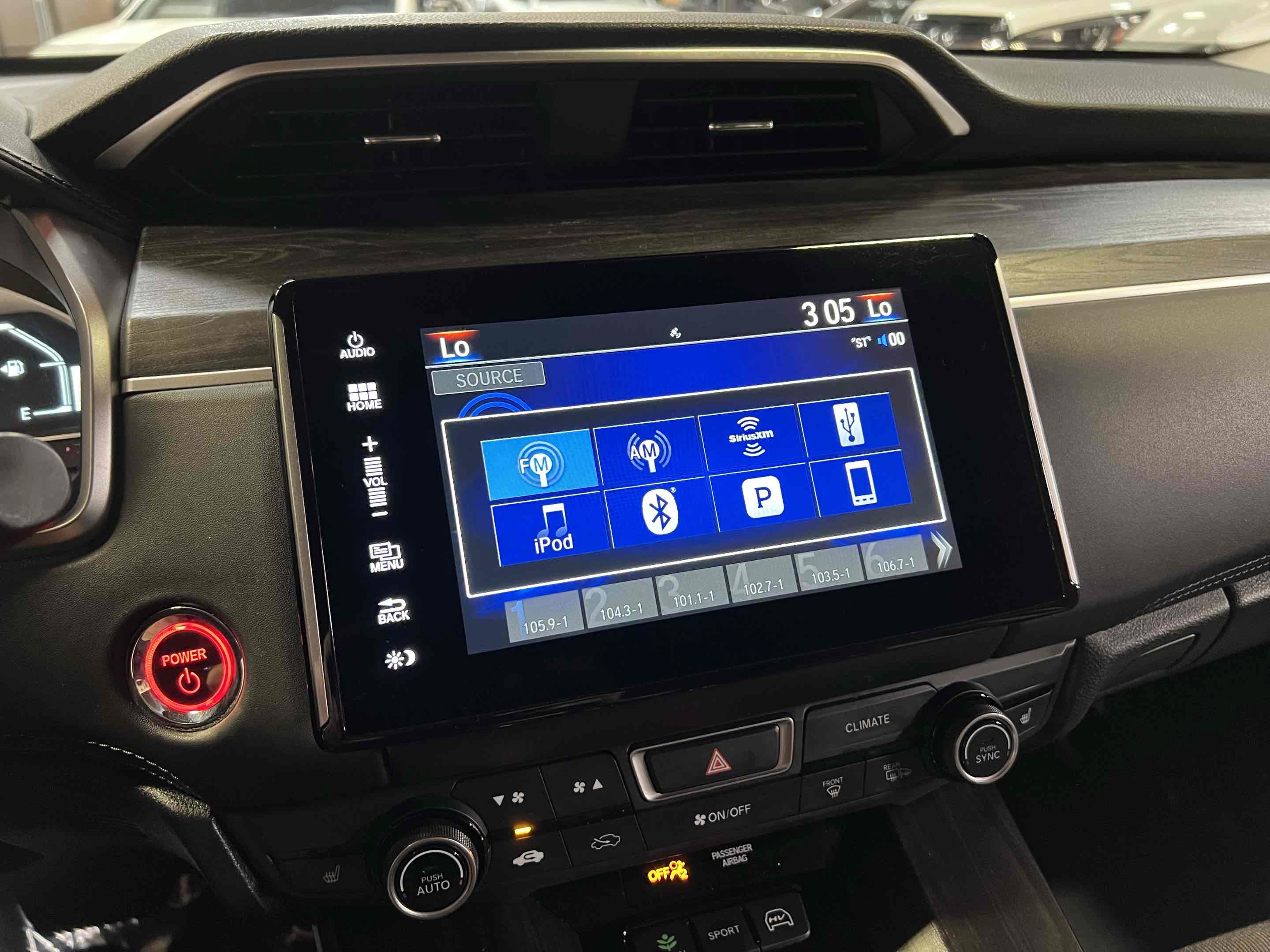 Used 2020 Honda Clarity Plug-In Hybrid image 6