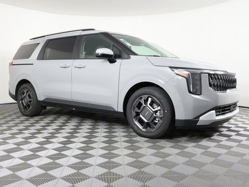 New 2026 Kia Carnival EX image 3