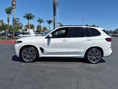 Used 2026 BMW X5 xDrive40i w/ M Sport Package AWD/4WD image 7