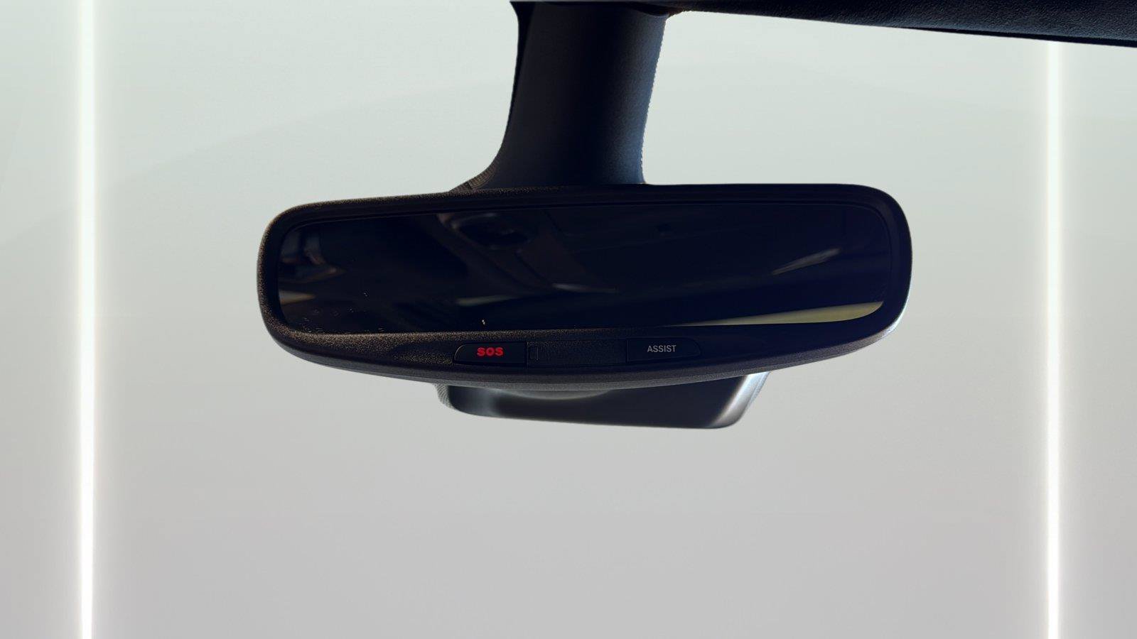 Used 2023 Chrysler Pacifica Pinnacle FWD image 28