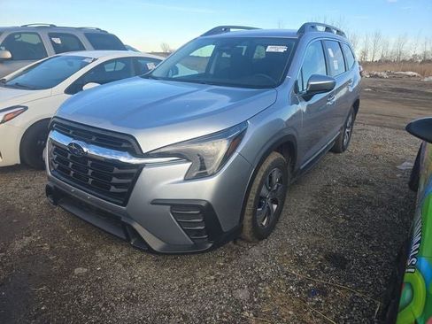 Used 2025 Subaru Ascent Premium AWD/4WD image 3