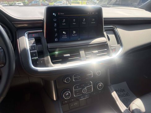 Used 2023 Chevrolet Tahoe RST w/ Luxury Package AWD/4WD image 13