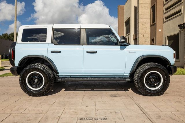 Used 2023 Ford Bronco Heritage Edition AWD/4WD image 9