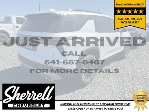 Used 2025 Chevrolet Traverse Z71 w/ Driver Confidence Package AWD/4WD image 4