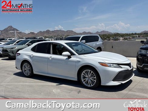 Used 2019 Toyota Camry XLE FWD image 1