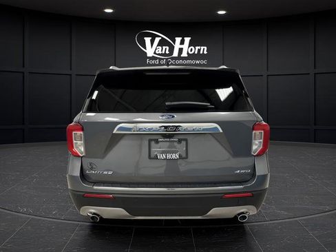 Used 2023 Ford Explorer Limited image 14