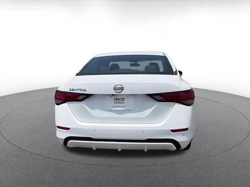 Used 2025 Nissan Sentra S FWD image 14