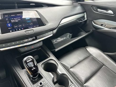Used 2023 Cadillac XT4 Premium Luxury AWD/4WD image 33