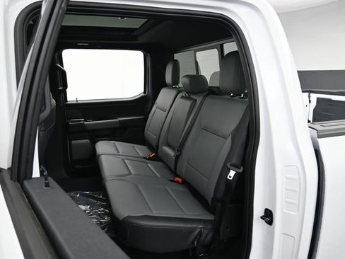 New 2025 Ford F150 Lightning Lariat image 27