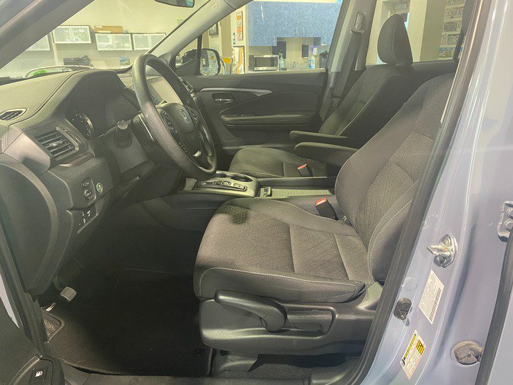 Used 2023 Honda Ridgeline Sport image 12