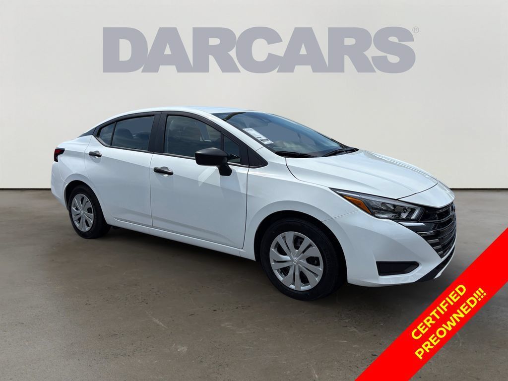 Used 2025 Nissan Versa S w/ Trunk Package FWD image 1