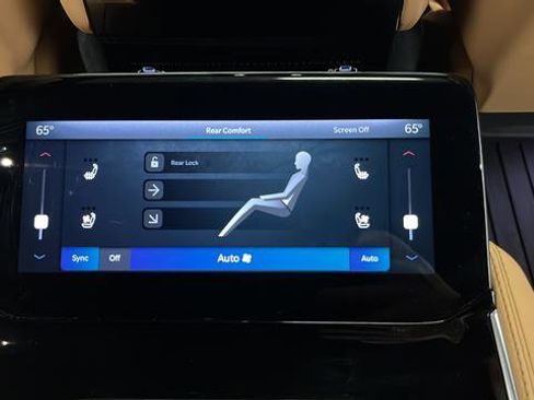 Used 2024 Jeep Grand Wagoneer Series III image 48