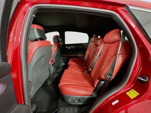 New 2026 Genesis GV80 3.5T e-SC image 17