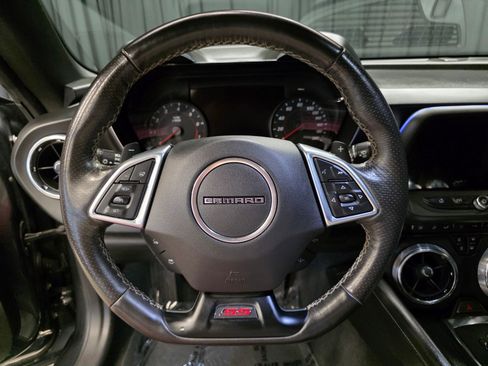 Used 2018 Chevrolet Camaro SS RWD image 25