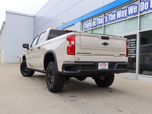 New 2026 Chevrolet Silverado 1500 ZR2 w/ Dark Appearance Package AWD/4WD image 47