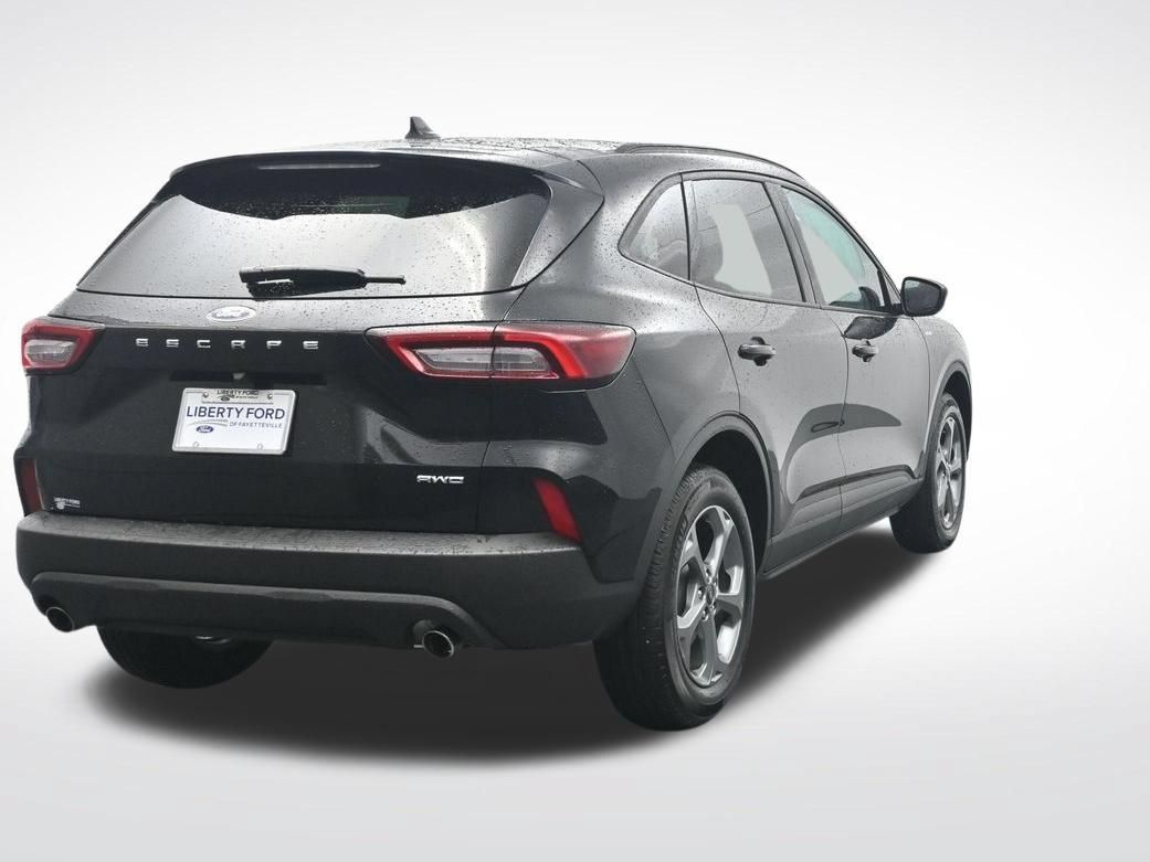 Used 2025 Ford Escape ST-Line AWD/4WD image 7