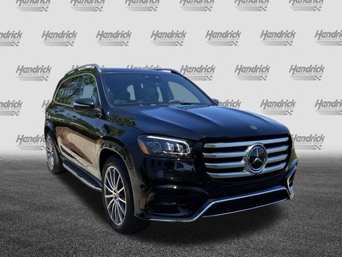 New 2026 Mercedes-Benz GLS 580 4MATIC image 2