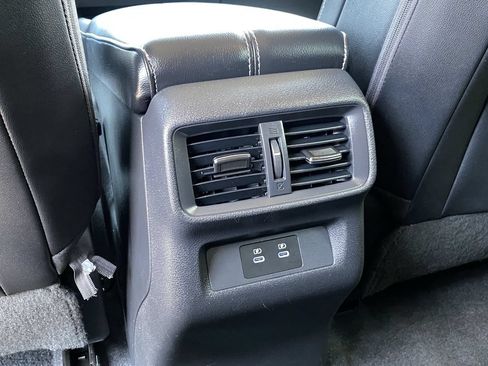 Certified 2026 Nissan Murano SV AWD/4WD image 15