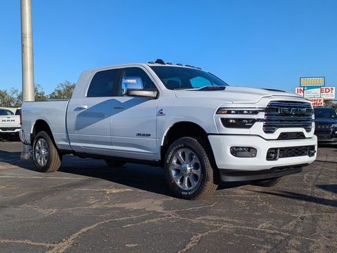 New 2026 RAM 2500 Laramie AWD/4WD image 2