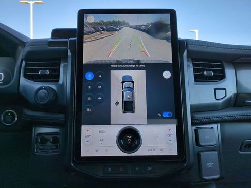 Used 2025 Ford F150 Lightning Flash image 20