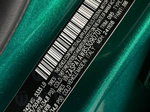 Used 2025 Alfa Romeo Tonale w/ Premium Package image 34