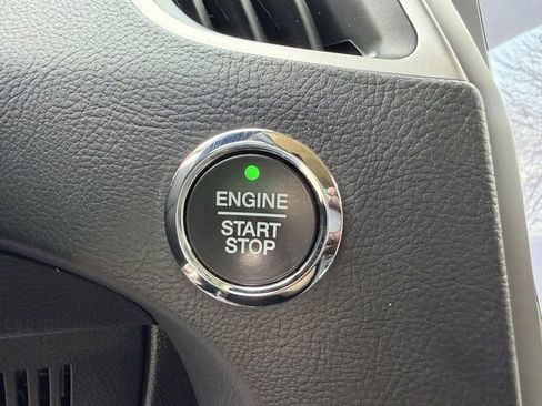 Used 2022 Ford Edge SEL AWD/4WD image 20