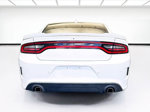 Used 2019 Dodge Charger GT RWD image 5
