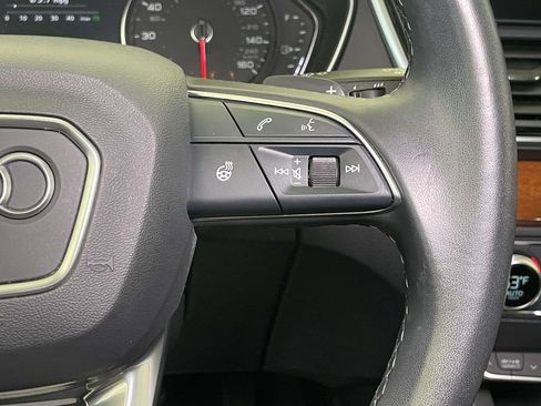 Used 2023 Audi Q5 2.0T Premium w/ Convenience Package AWD/4WD image 39