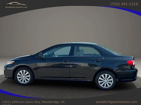 Used 2013 Toyota Corolla LE FWD image 7