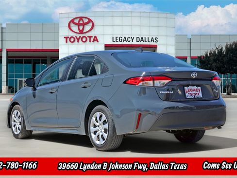 Used 2024 Toyota Corolla LE FWD image 7
