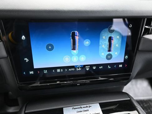 Used 2025 Lincoln Navigator L Reserve w/ Jet Appearance Package image 19