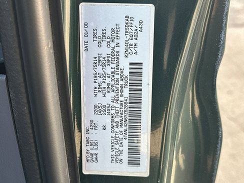 Used 2000 Toyota Tacoma Base image 27