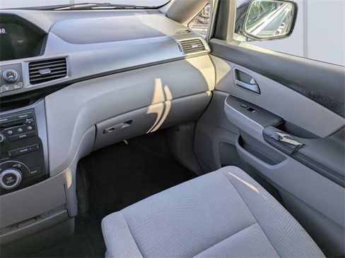 Used 2012 Honda Odyssey EX image 43