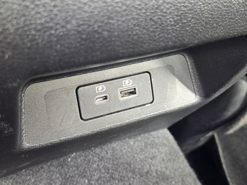 Used 2024 Nissan Altima 2.5 SV FWD image 27