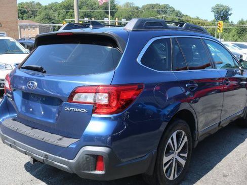 Used 2019 Subaru Outback 2.5i Limited AWD/4WD image 7