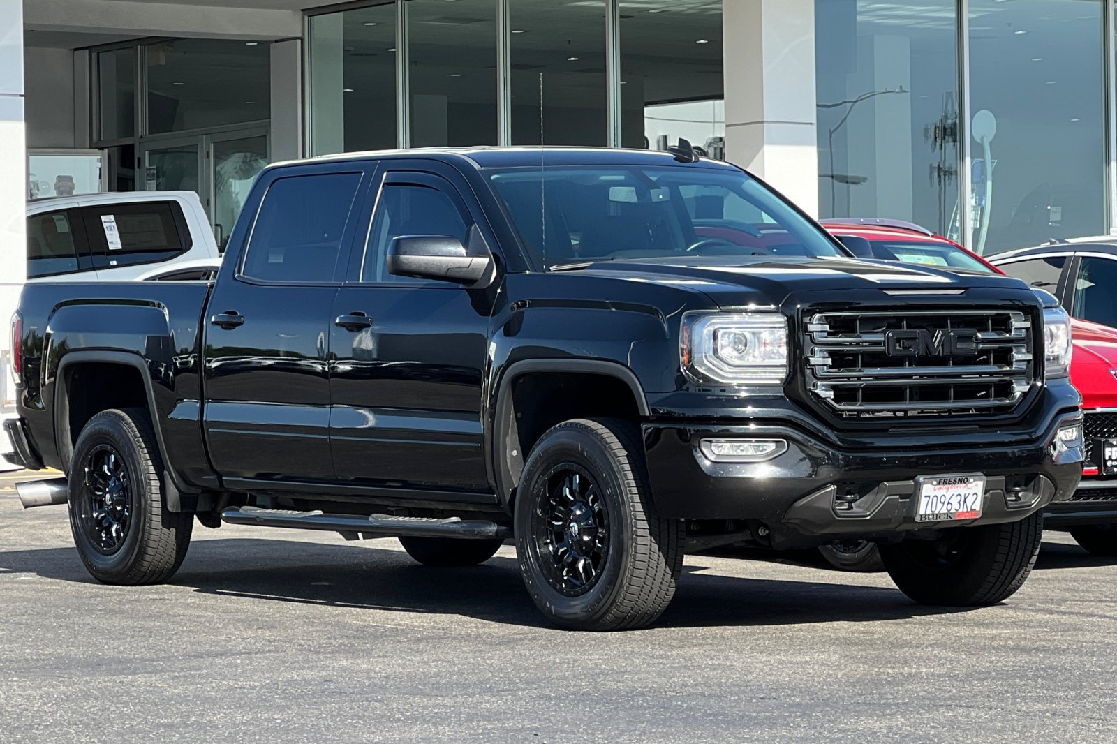 Used 2018 GMC Sierra 1500 SLT w/ All Terrain Package AWD/4WD image 2
